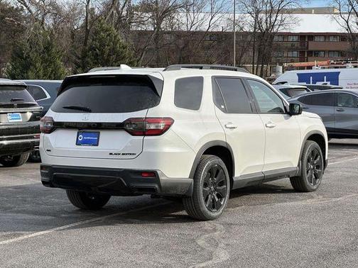 2026 Honda Pilot Black Edition