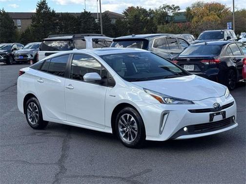 2022 Toyota Prius XLE