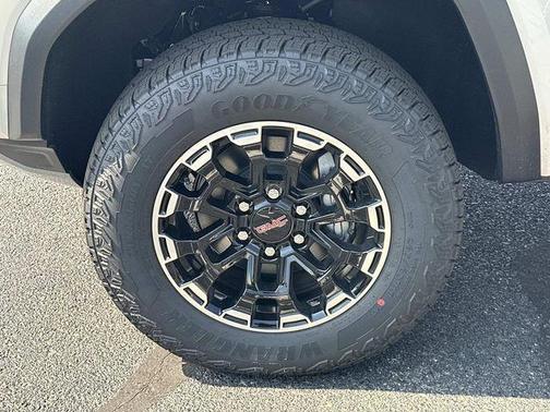 Dune 2026 GMC Canyon AT4