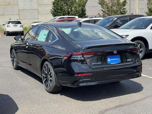 Crystal Black Pearl 2026 Honda Accord Hybrid Touring