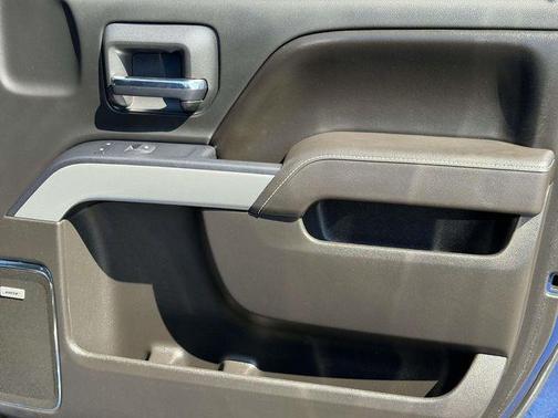 Deep Ocean Blue Metallic 2017 Chevrolet Silverado 2500 LTZ