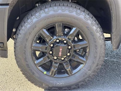 2026 GMC Sierra 2500 AT4