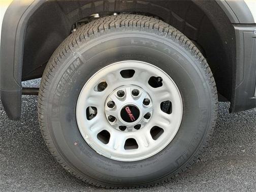 2025 GMC Sierra 2500 Pro