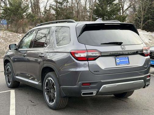 2026 Honda Pilot Touring