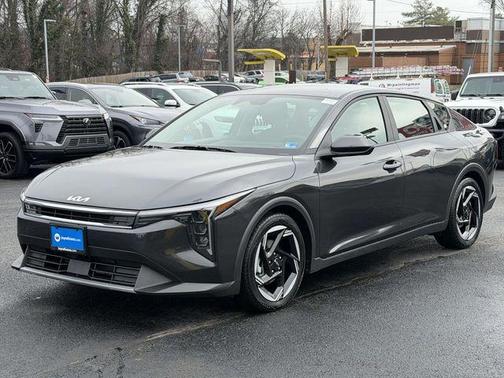 2025 Kia K4 EX