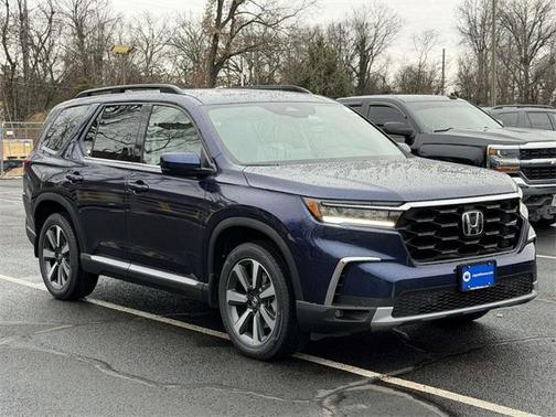 2025 Honda Pilot Touring