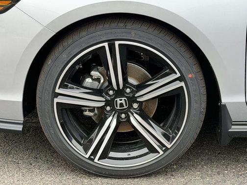 Solar Silver Metallic 2026 Honda Accord SE