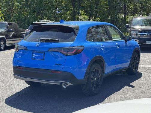 Boost Blue Pearl 2026 Honda HR-V Sport