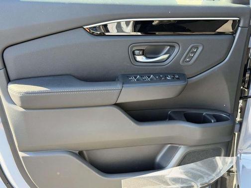 Sonic Gray Pearl 2026 Honda Pilot EX-L
