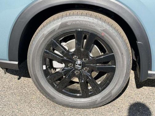 Pearl 2026 Honda HR-V Sport