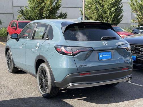 Pearl 2026 Honda HR-V Sport