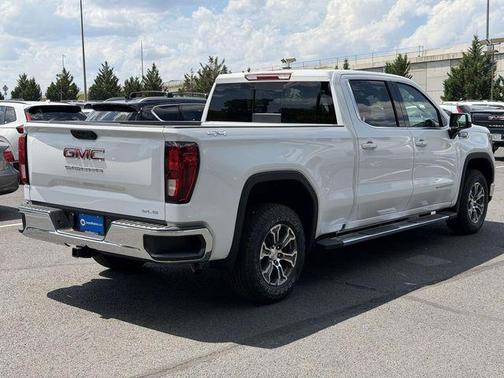 Summit White 2026 GMC Sierra 1500 SLE