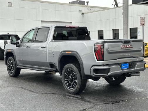 2025 GMC Sierra 2500 AT4