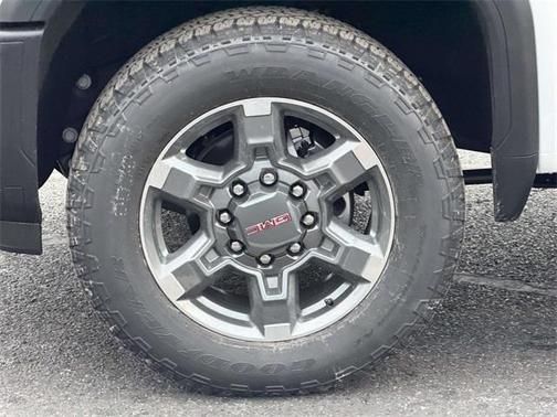 2026 GMC Sierra 2500 SLT