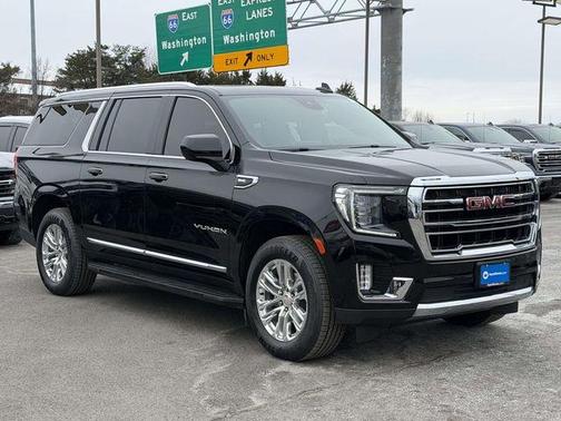 2023 GMC Yukon XL SLT
