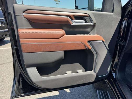Onyx Black 2026 GMC Sierra 2500 Denali Ultimate