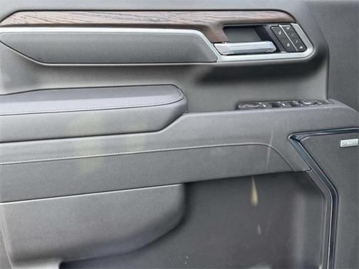 2026 GMC Sierra 2500 SLT