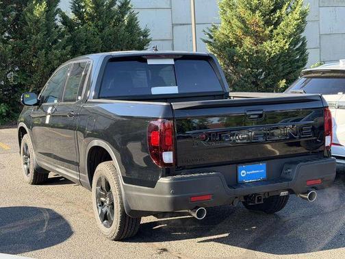 Crystal Black Pearl 2026 Honda Ridgeline Black Edition