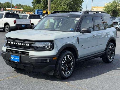 Cactus Green / Gray 2023 Ford Bronco Sport Outer Banks