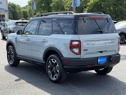 Cactus Green / Gray 2023 Ford Bronco Sport Outer Banks