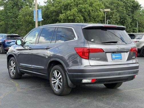 Modern Steel Metallic 2016 Honda Pilot EX-L