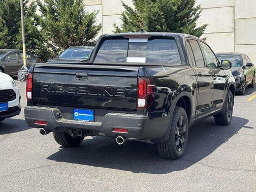 Crystal Black Pearl 2026 Honda Ridgeline Black Edition