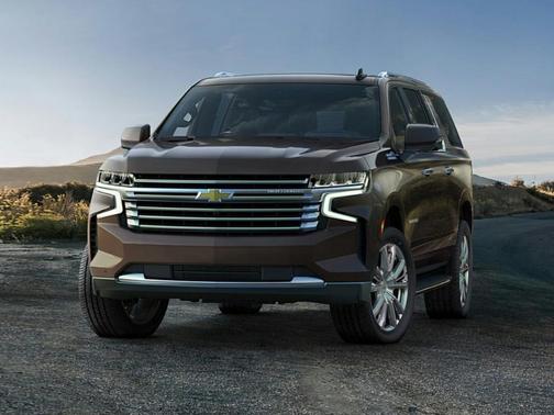 Iridescent Pearl Tricoat 2021 Chevrolet Suburban RST