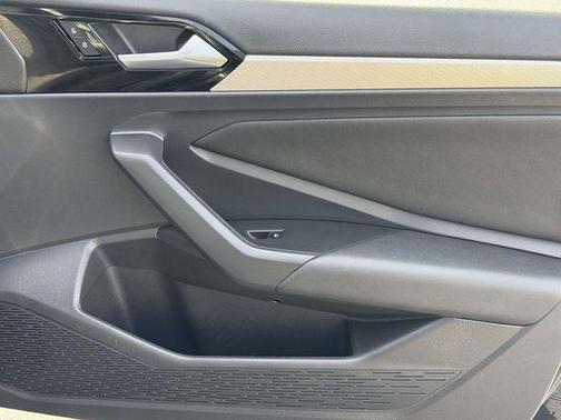 2020 Volkswagen Jetta 1.4T R-Line