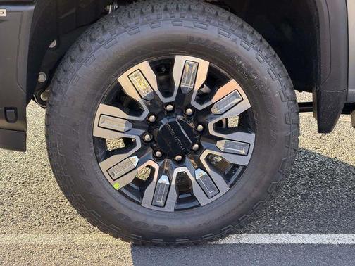 2026 GMC Sierra 2500 Denali