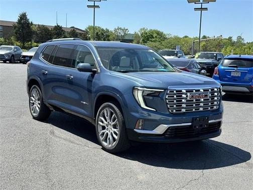 2025 GMC Acadia Denali