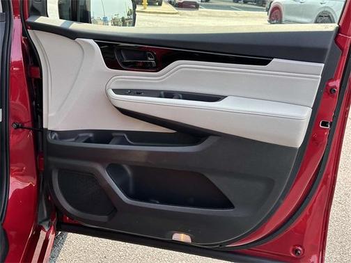 2025 Honda Odyssey Elite