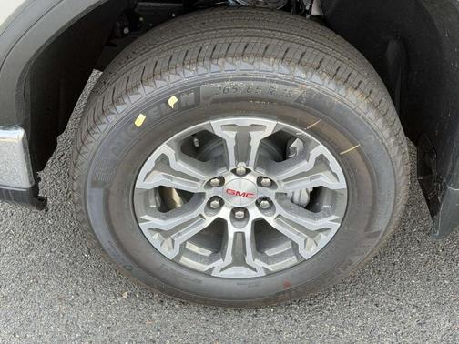 Sterling 2026 GMC Sierra 1500 SLT