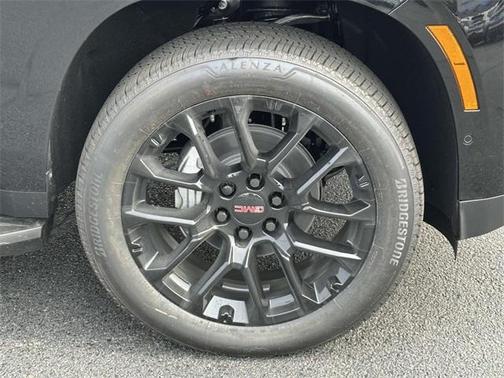 2025 GMC Yukon XL Elevation