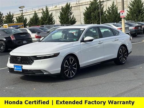 2025 Honda Accord Hybrid Touring