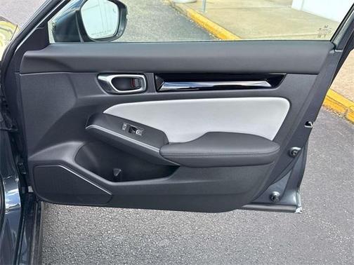 2025 Honda Civic Hybrid TOURING