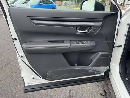 Platinum White Pearl 2026 Honda CR-V Hybrid Sport-L
