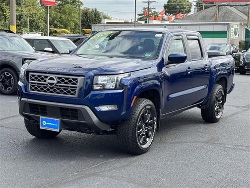 2023 Nissan Frontier SV