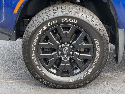 2023 Nissan Frontier SV