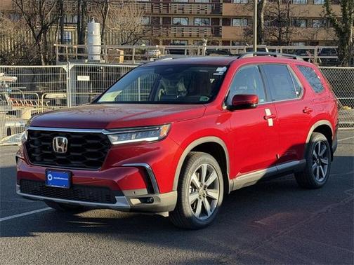 2025 Honda Pilot Touring
