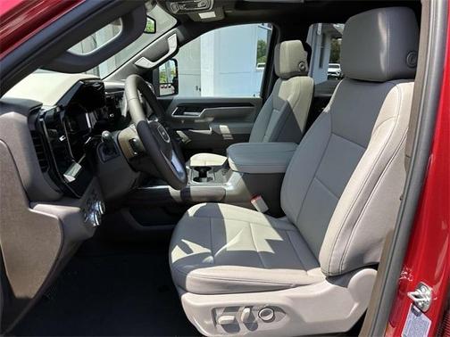 2025 GMC Sierra 2500 SLT