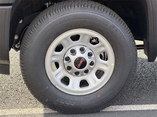 2026 GMC Sierra 2500 Pro