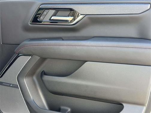 2025 GMC Yukon AT4 Ultimate