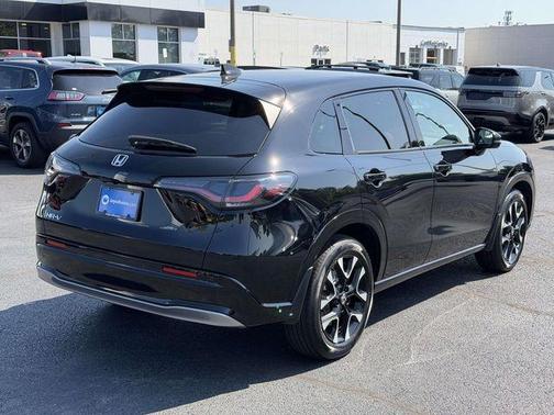 Crystal Black Pearl 2026 Honda HR-V EX-L