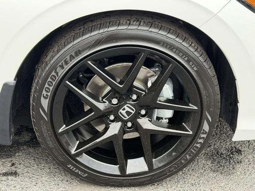 2025 Honda Civic Hybrid 