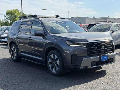 Modern Steel Metallic 2026 Honda Pilot Elite