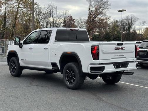 2026 GMC Sierra 2500 AT4