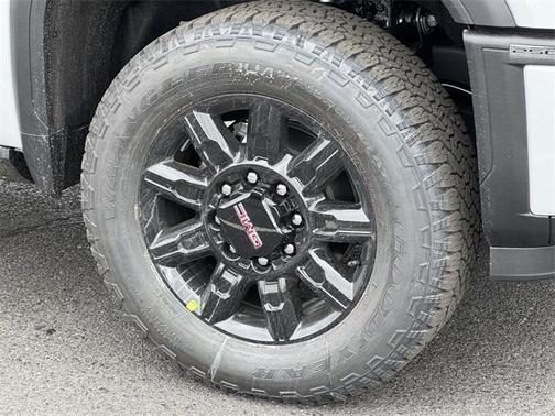 2026 GMC Sierra 2500 AT4