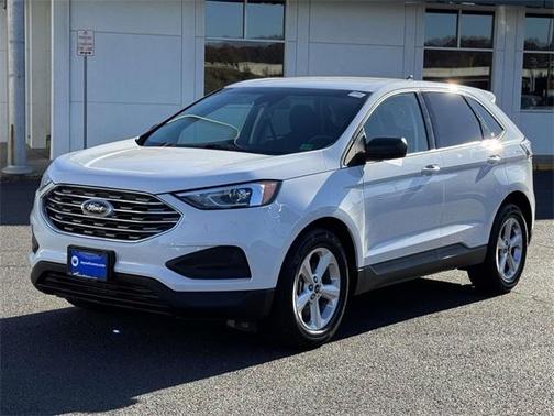 2020 Ford Edge SE