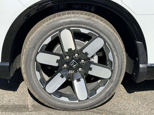 White Pearl 2026 Honda Prologue Elite