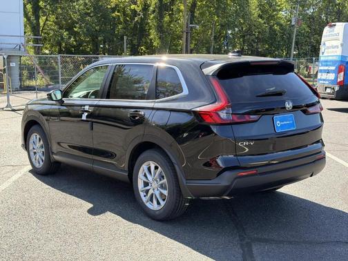 Crystal Black Pearl 2027 Honda CR-V EX